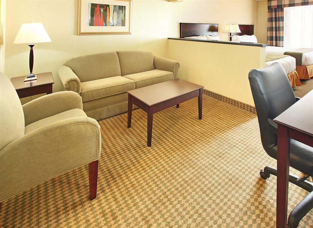 Holiday Inn Express Hotel And Suites Dfw-Grapevine, An Ihg Hotel Номер фото